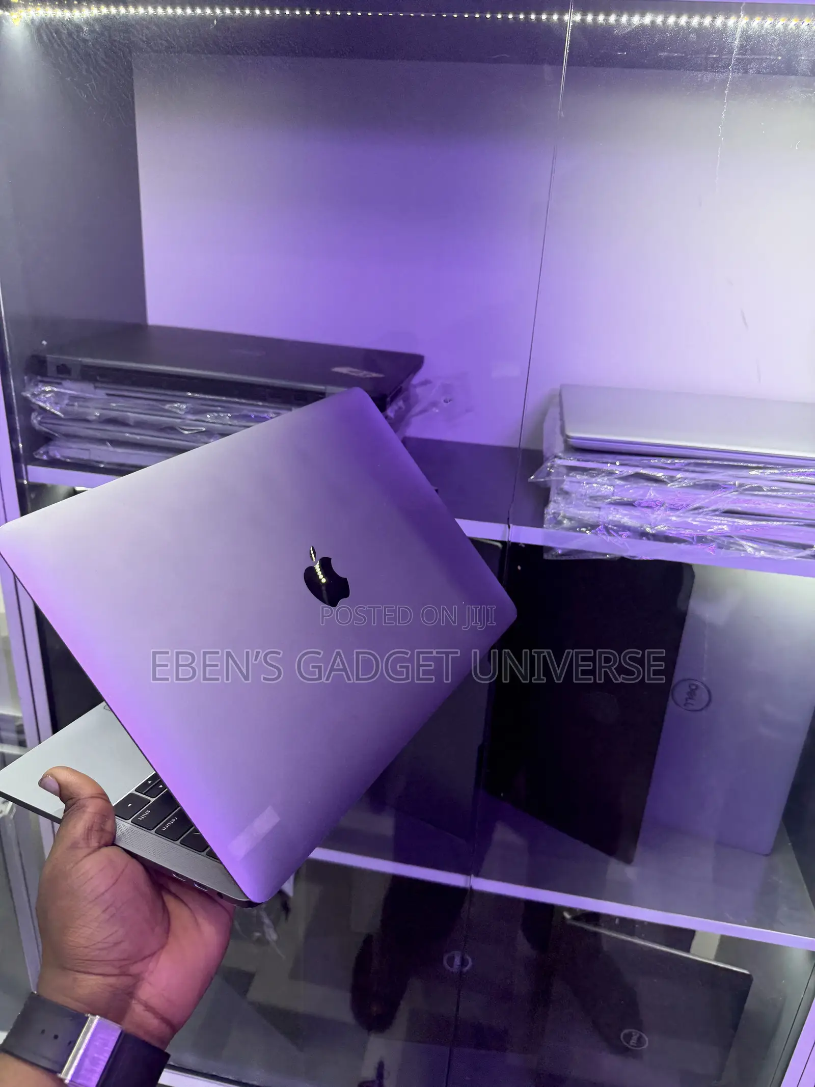Laptop Apple MacBook Pro 2018 16GB Intel Core i5 SSD 512GB