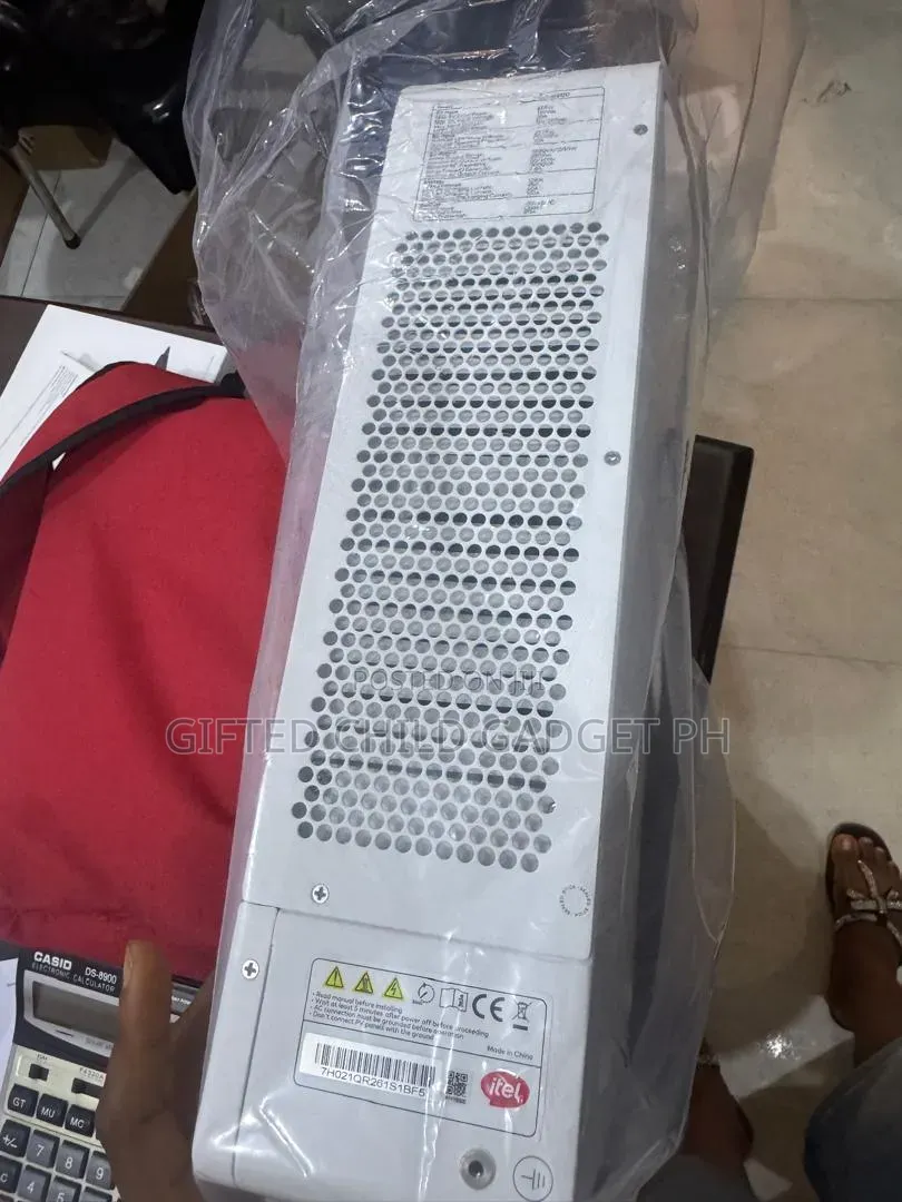 Itel 24V 4KW Hybrid Inverter 4000W