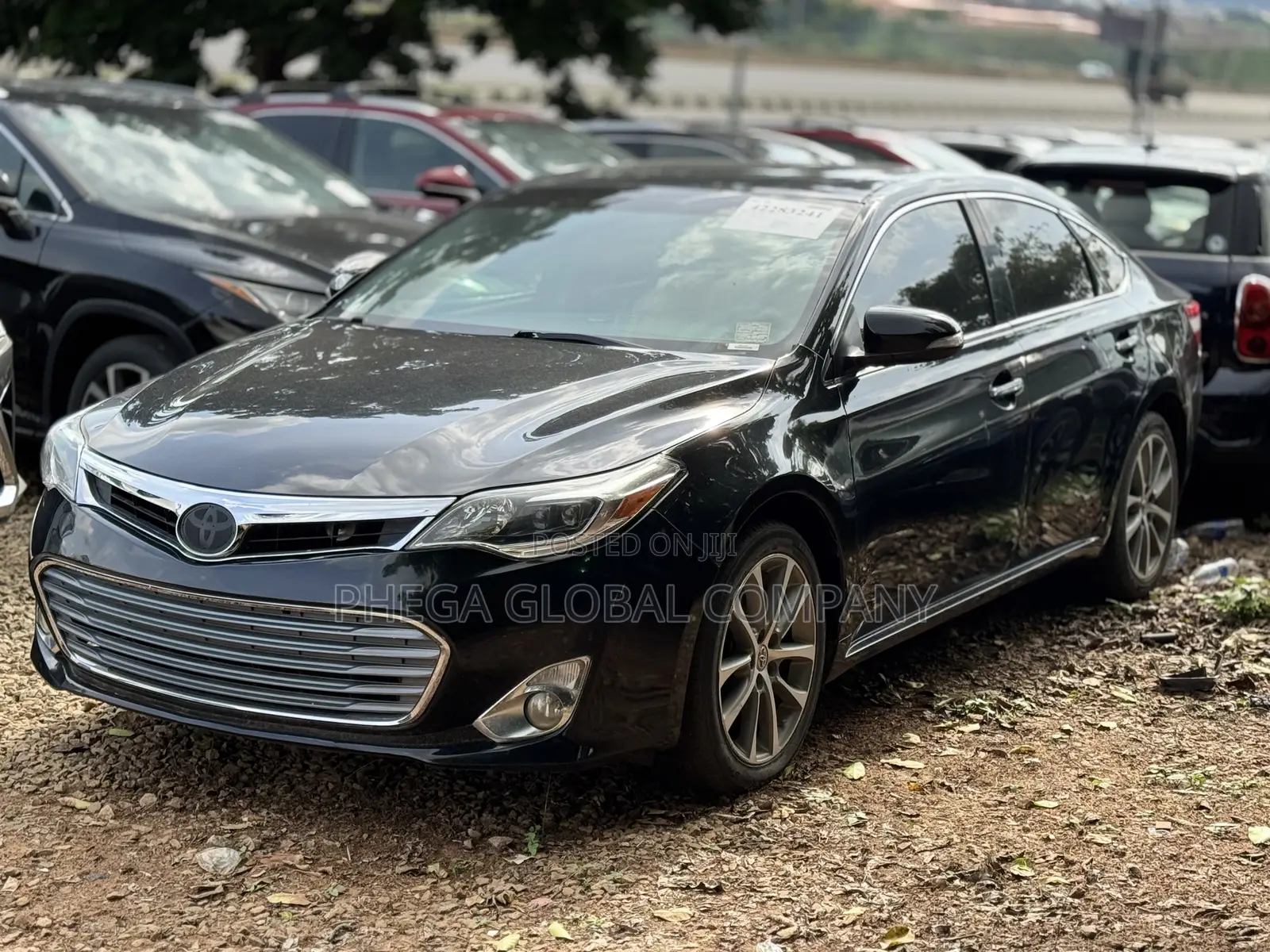 Toyota Avalon XLE FWDSedan (3.6L 6cyl 6A) 2016 Black