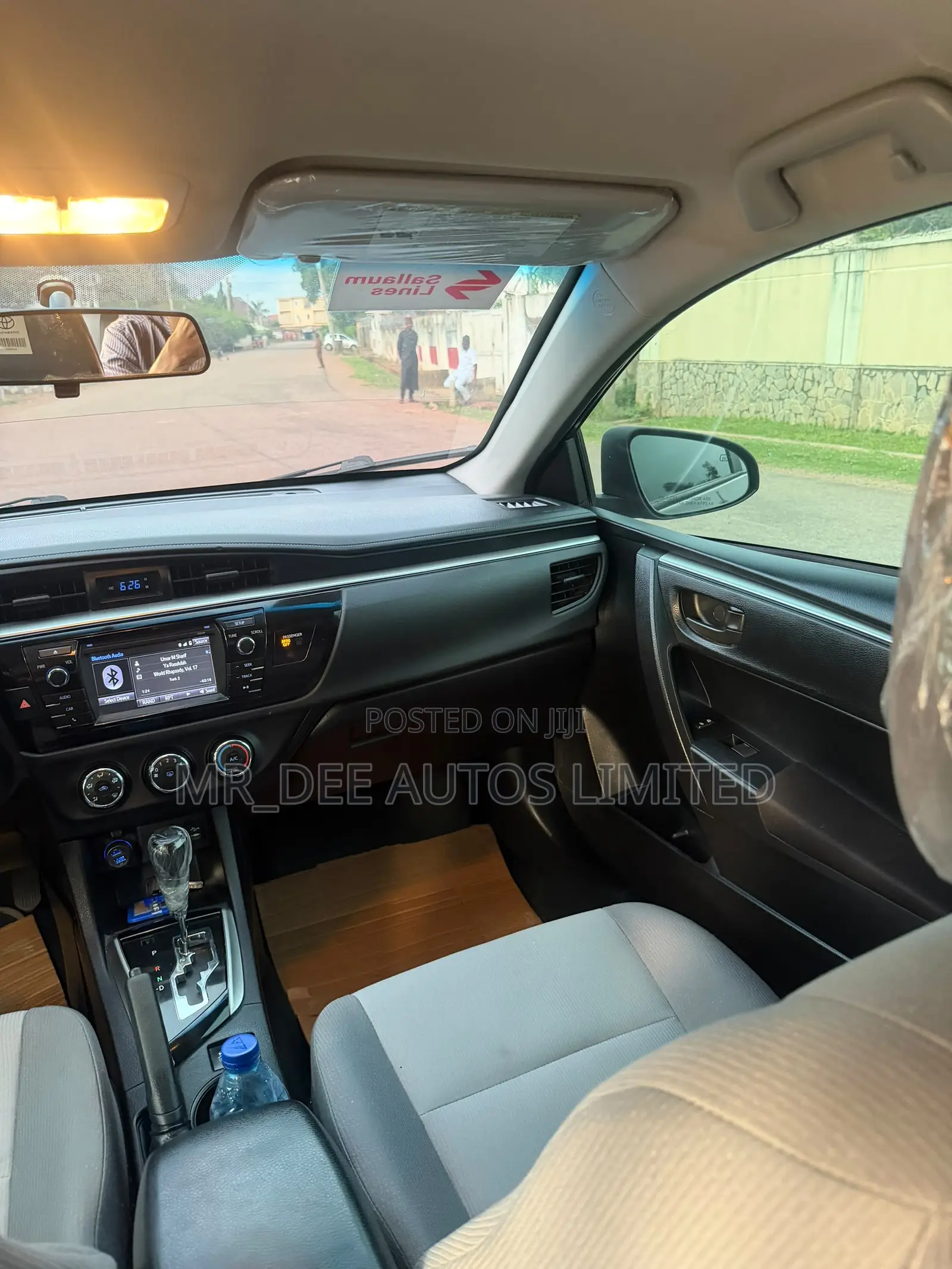 Toyota Corolla 2016 Gray