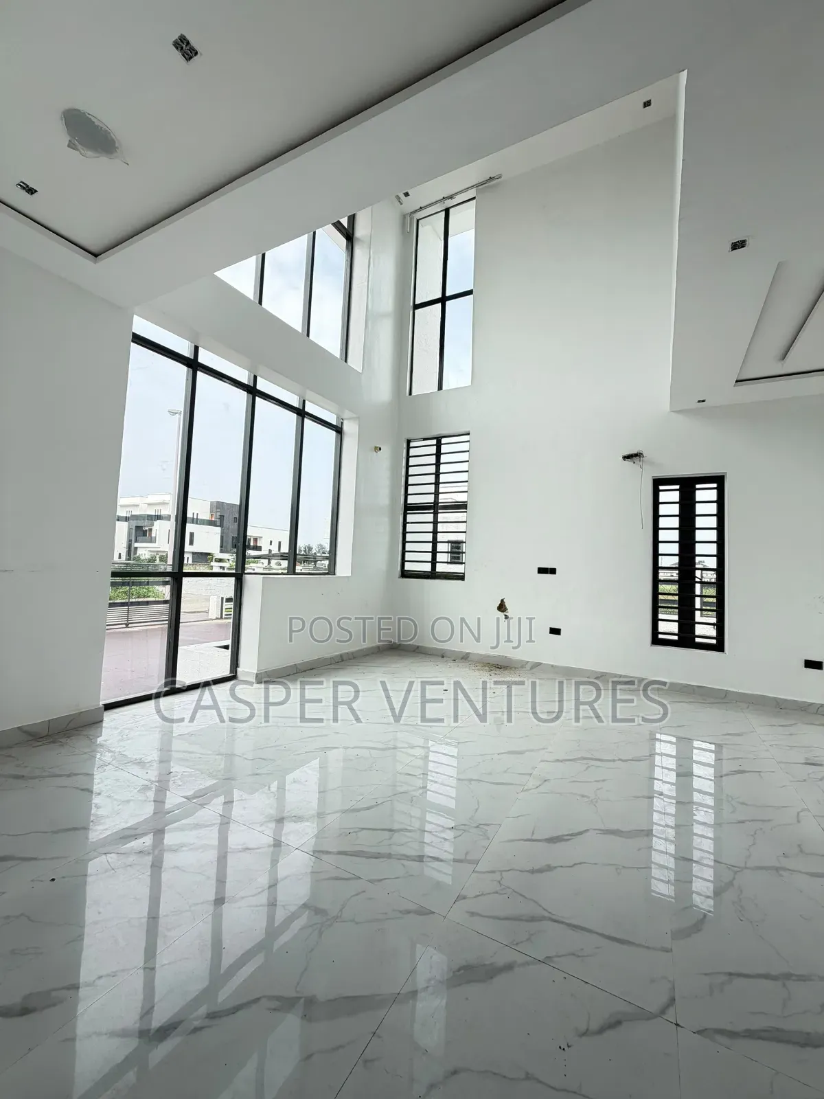 5bdrm Duplex in Royal Garden Estate, Ado / Ajah for sale
