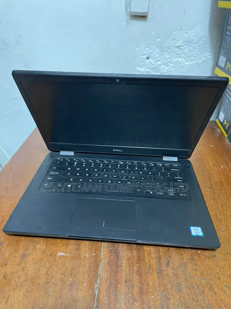 Laptop Dell Latitude 3400 8GB Intel Core i7 SSD 256GB
