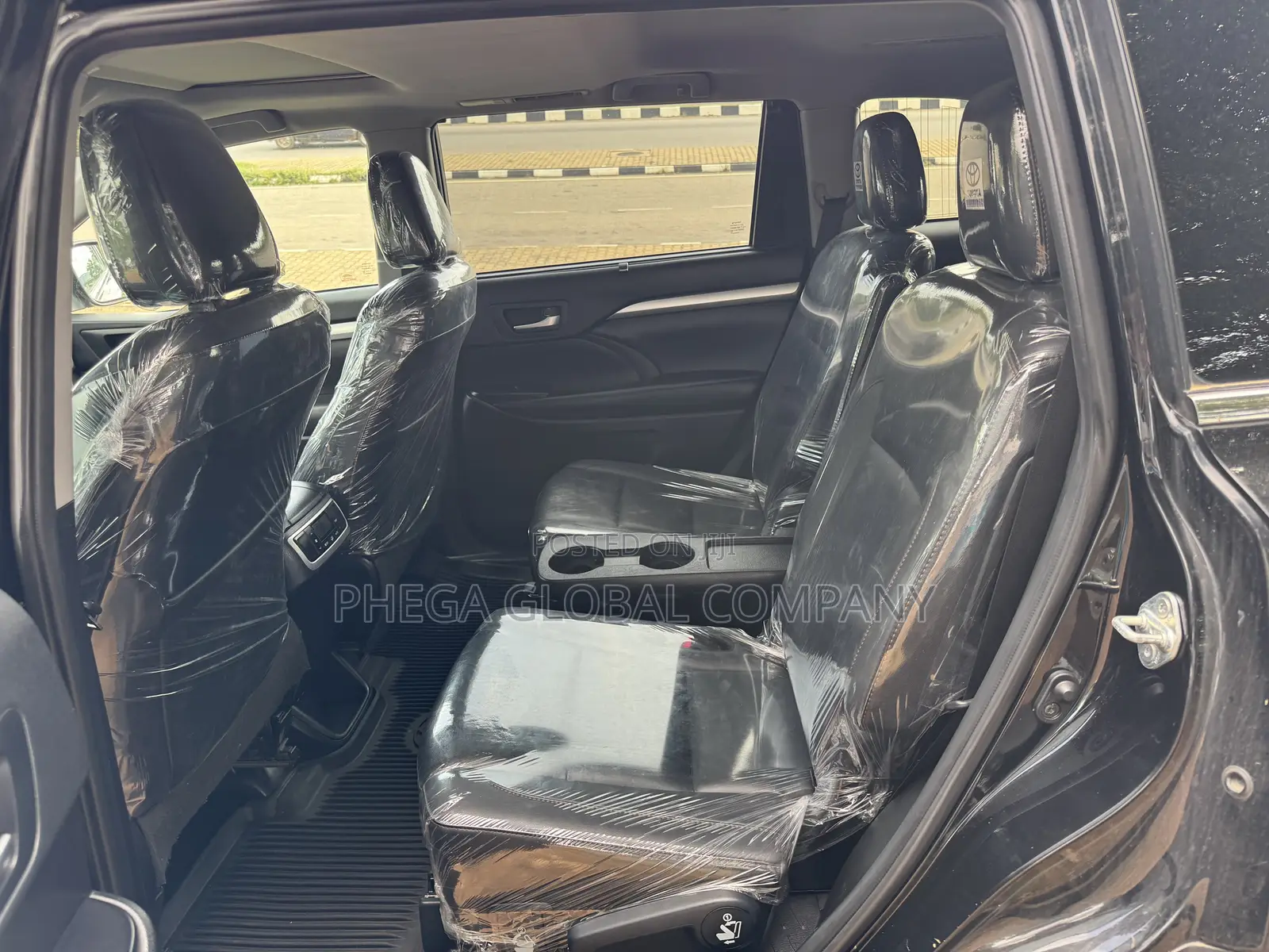 Toyota Highlander XLE 2019 Black