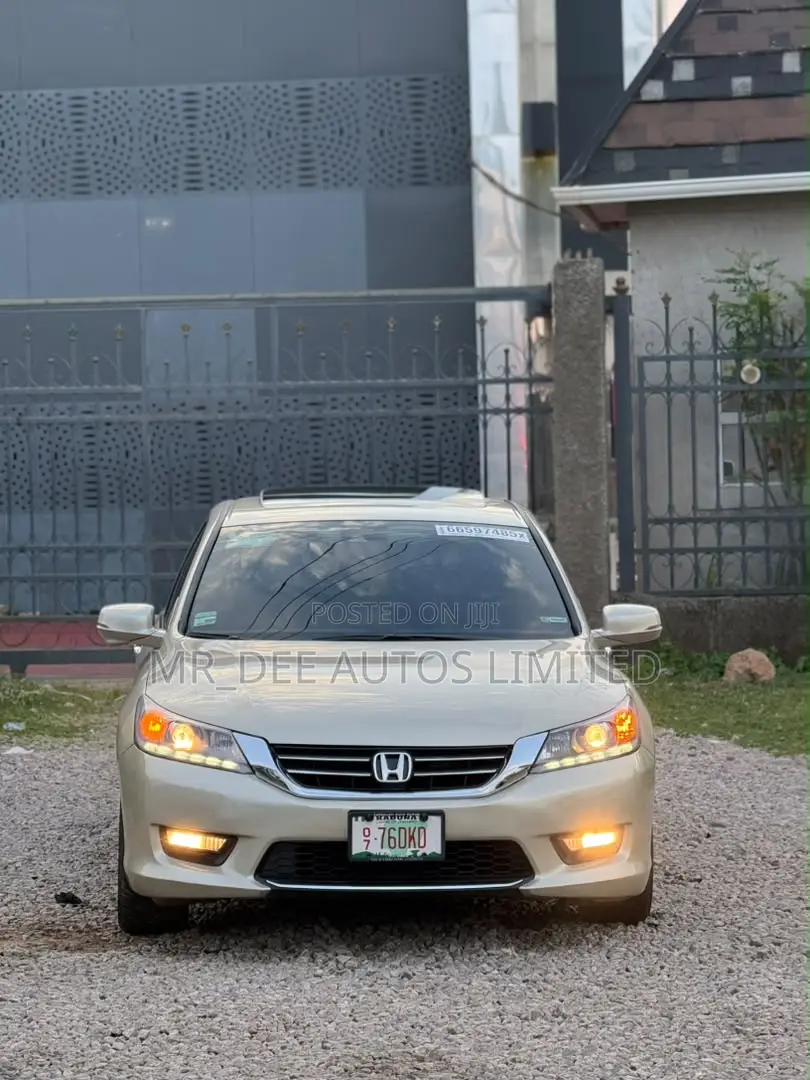 Honda Accord 2013 Gold
