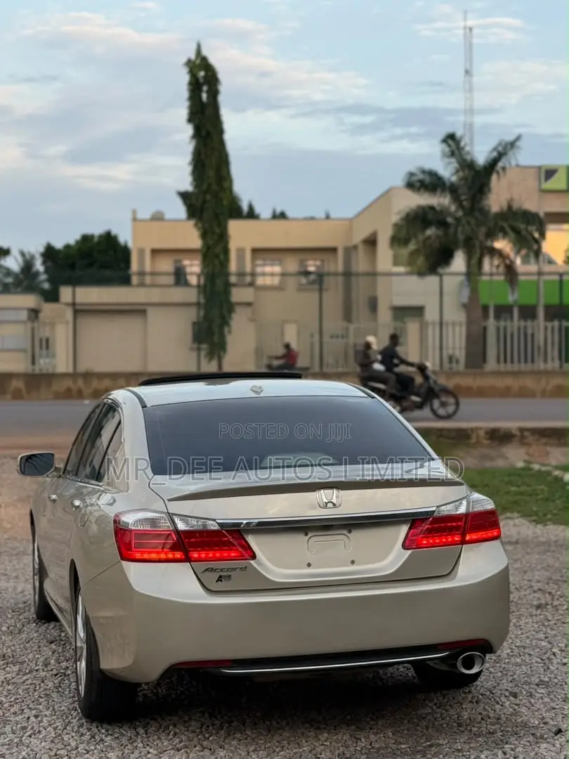 Honda Accord 2013 Gold