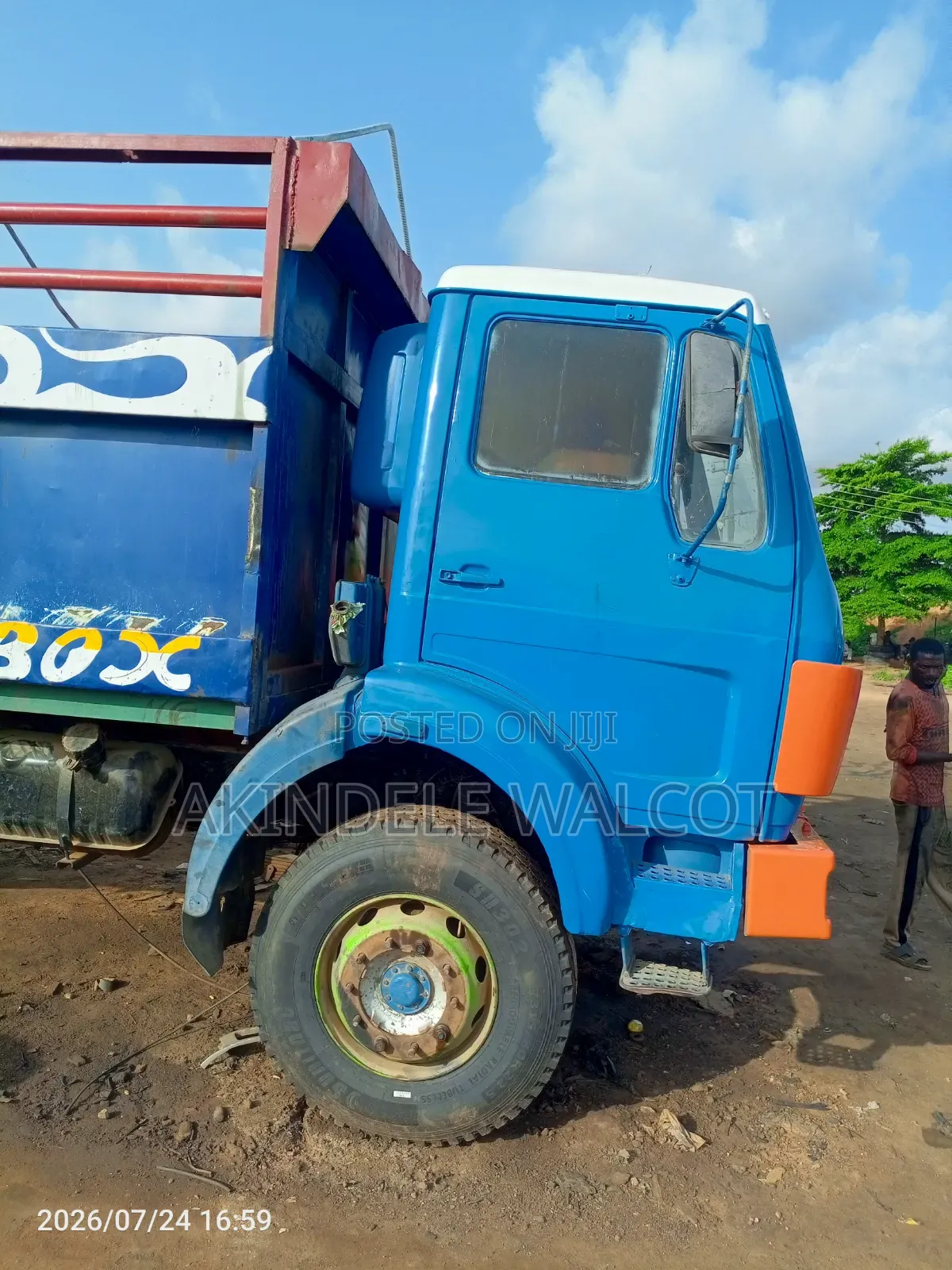 Mercedes Benz Truck