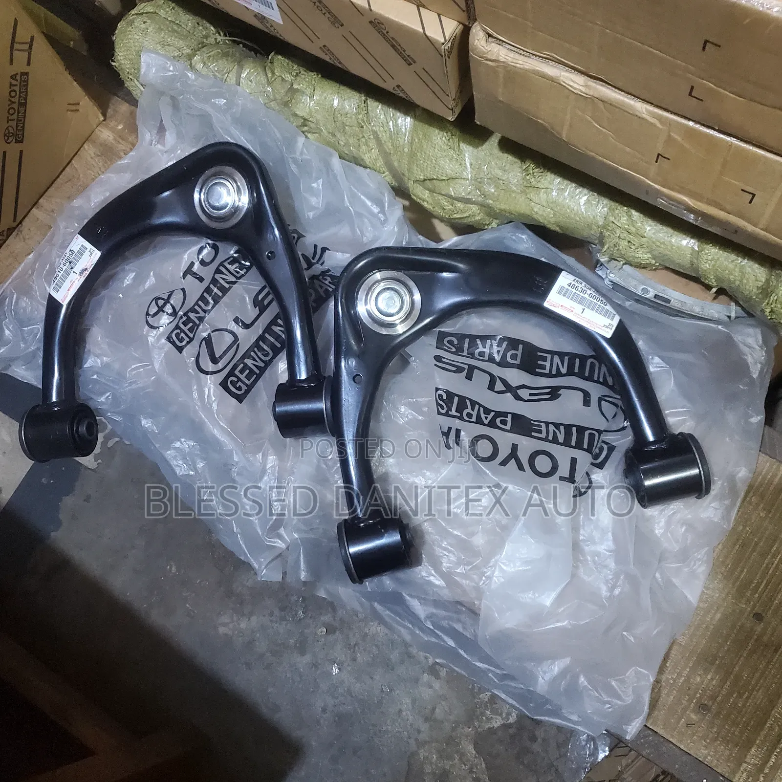 Original Upper Arm for Toyota Prado ,Tacoma ,Hilux , Fortuner 4Runner