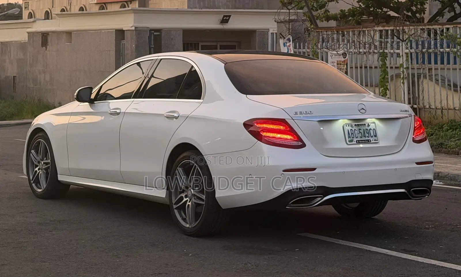 Mercedes-Benz E300 4Matic AWD Sedan (2.0L 4cyl 9A) 2017 White