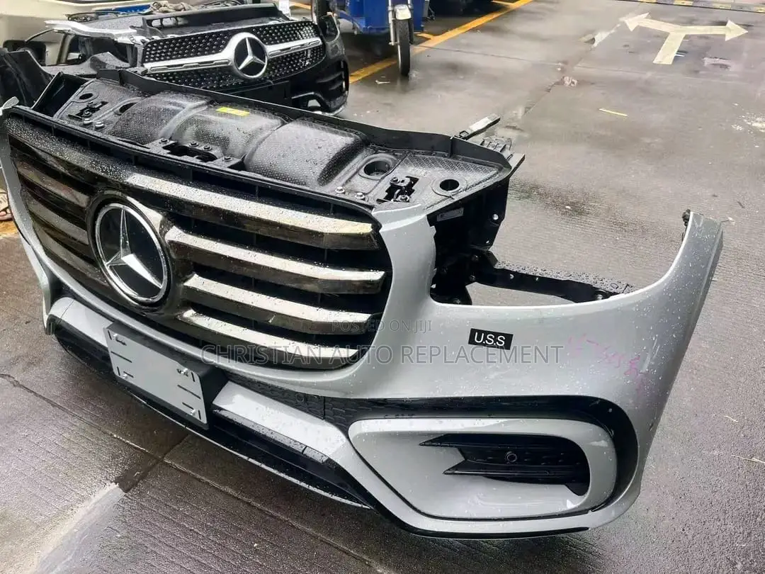 Original Tokunbo Mercedes-Benz GLS 2025 (167) Complete Front Bumper