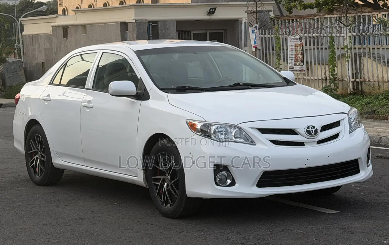 Toyota Corolla 2013 White