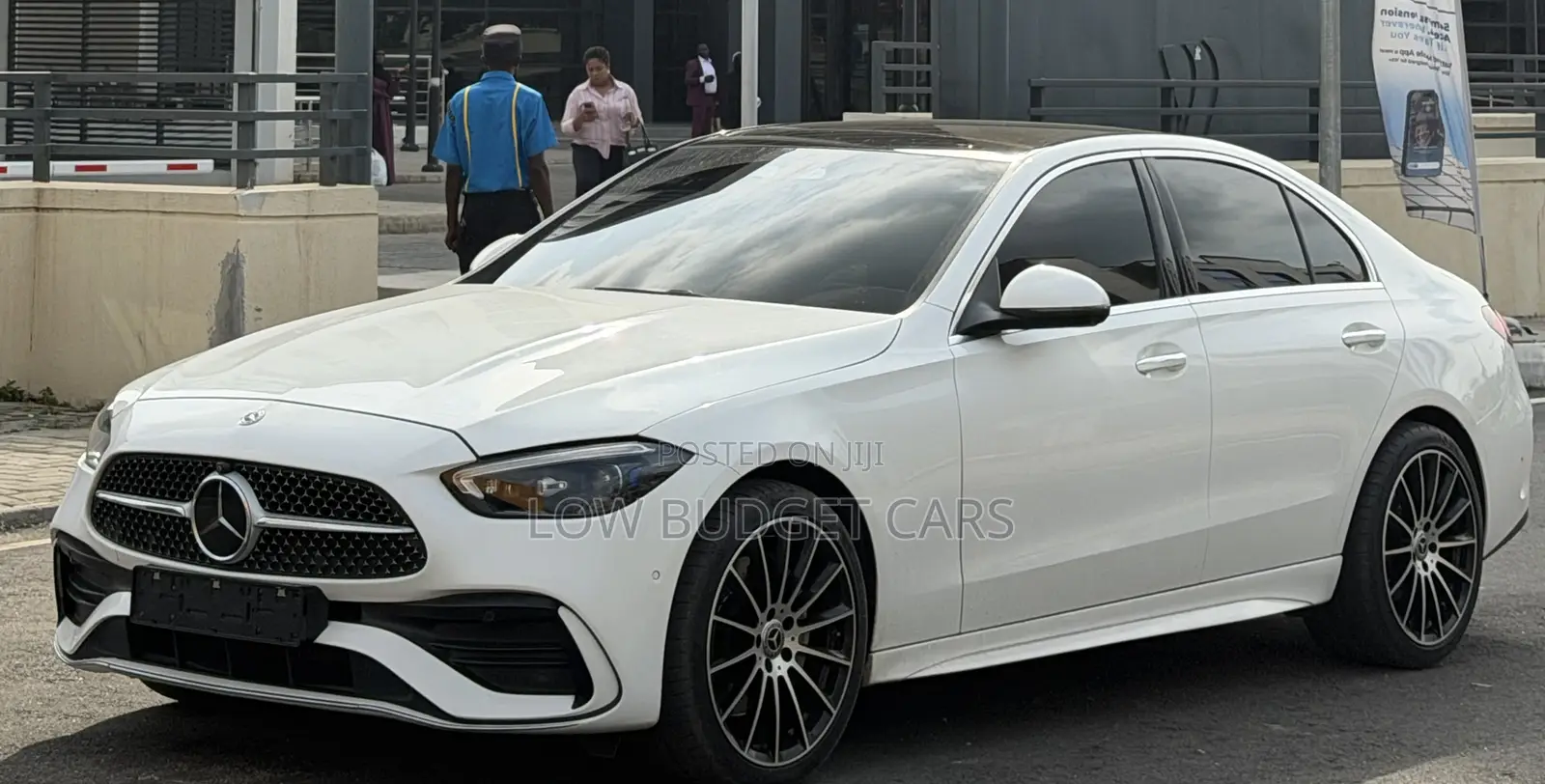 Mercedes-Benz C300 2023 White