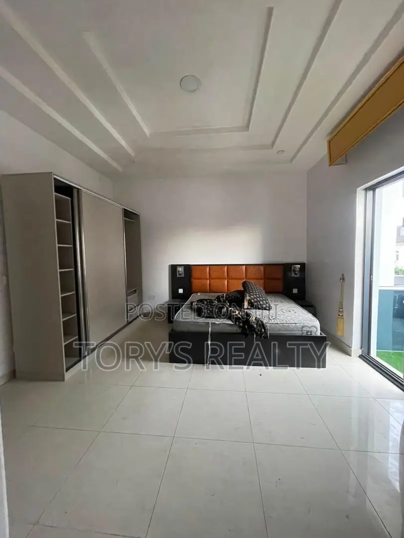 Furnished 4bdrm Duplex in Lekki Phase 1 for rent