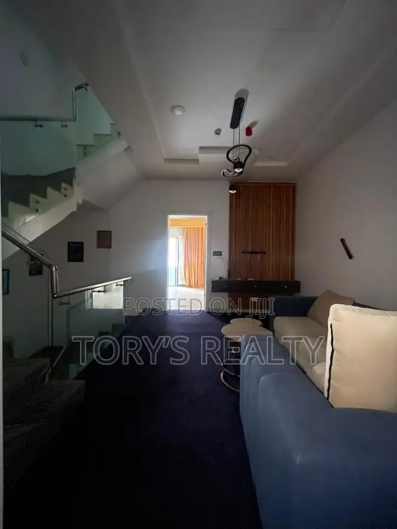 Furnished 4bdrm Duplex in Lekki Phase 1 for rent
