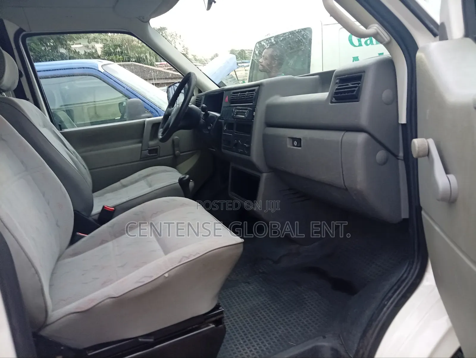 Volkswagen Transporter 2003 White