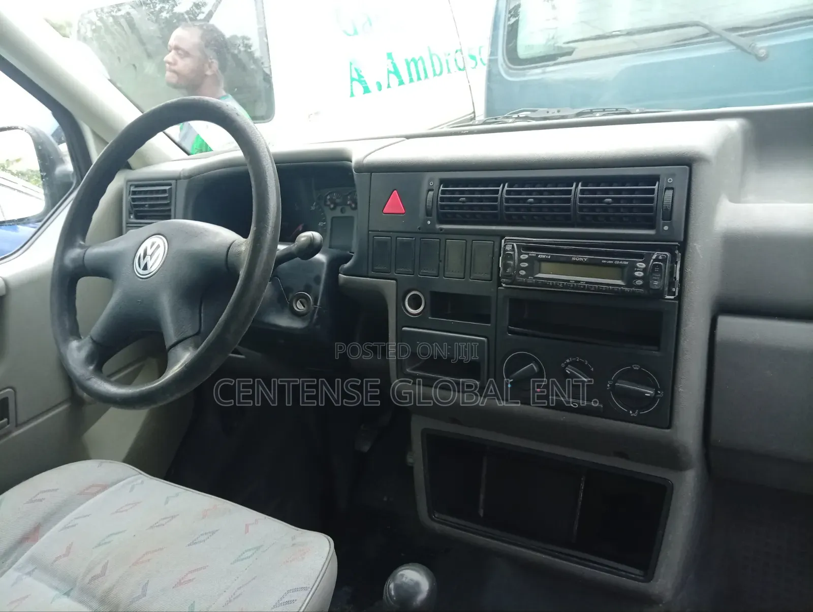 Volkswagen Transporter 2003 White