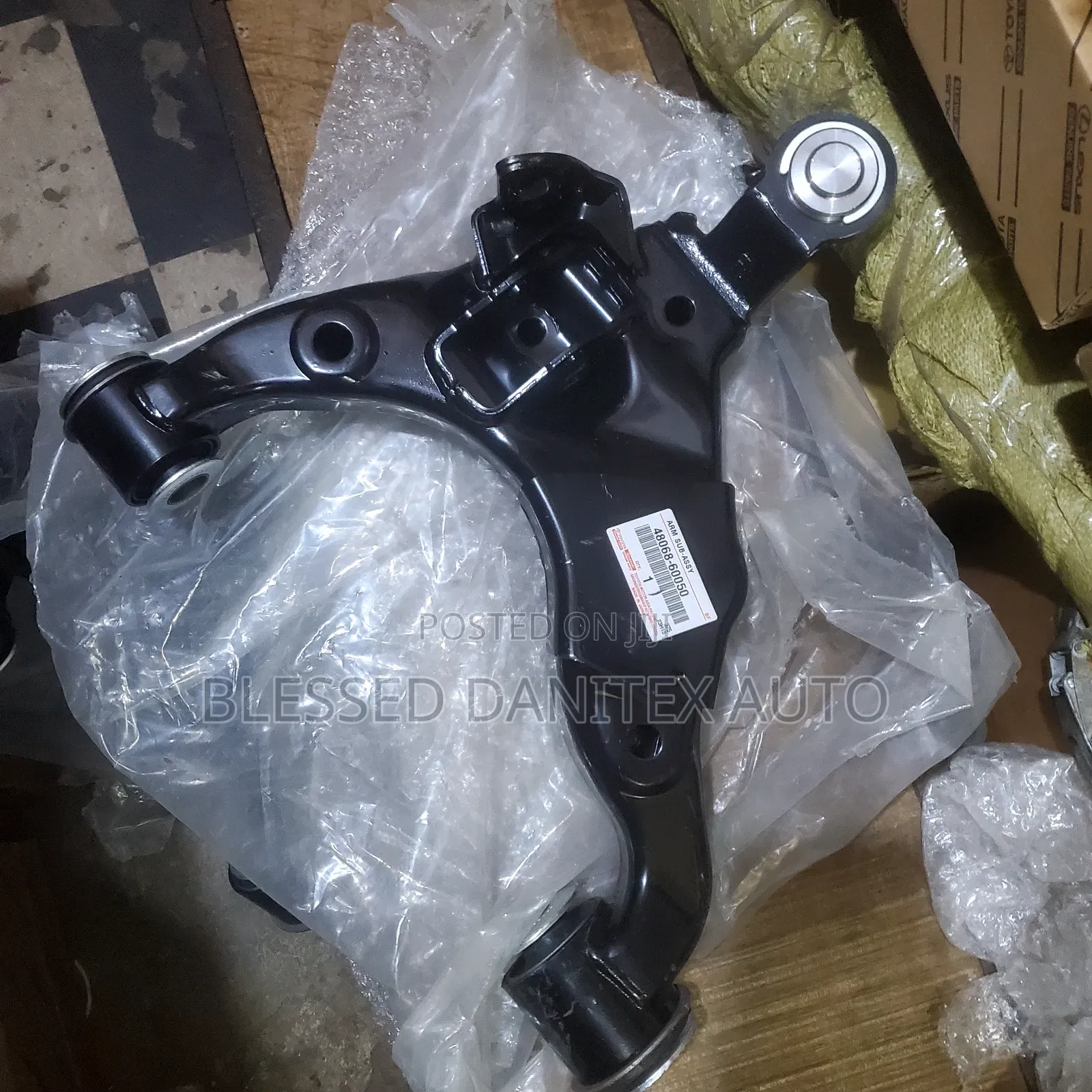 Original Lower Arm for Lexus GX460 and 4Runner 2010 / 2018