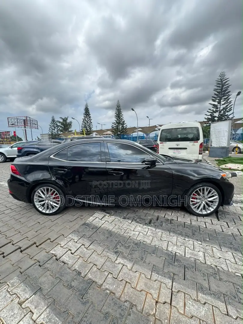 Lexus IS 250 2014 Black