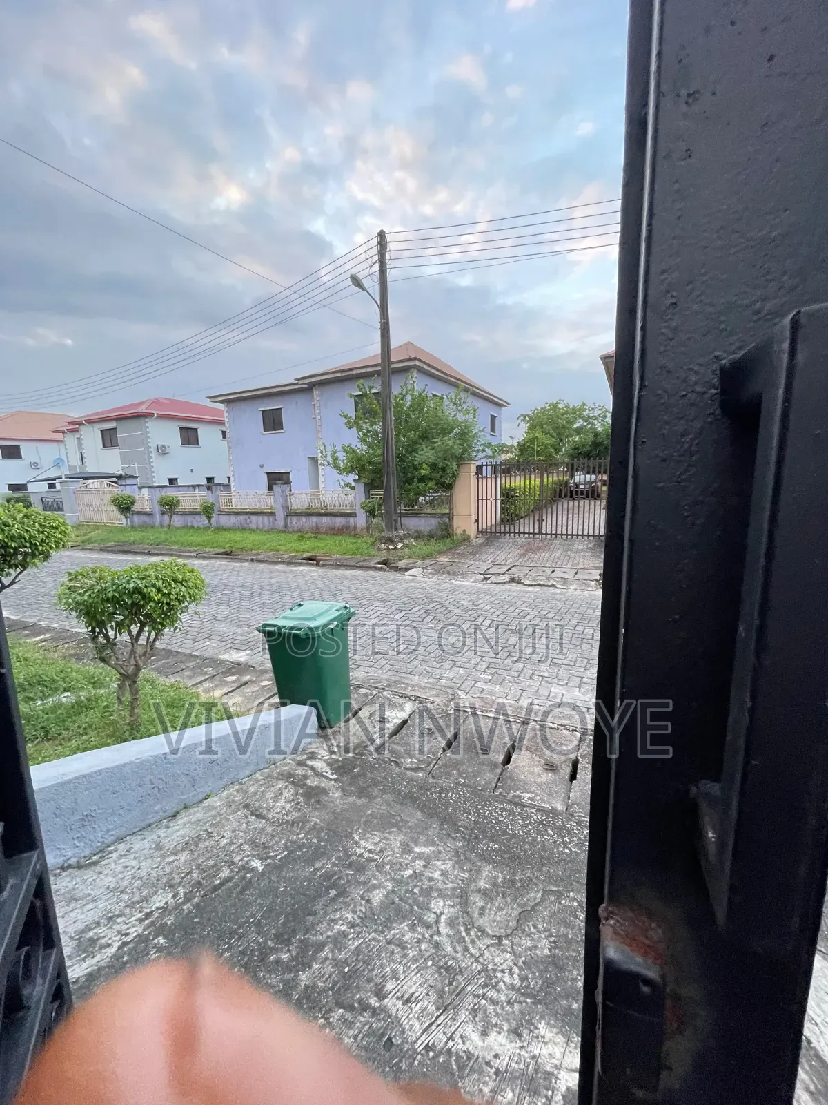 5bdrm Duplex in Crown Estate, Sangotedo for sale