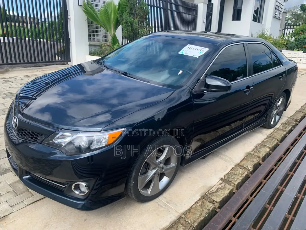Toyota Camry 2014 Blue