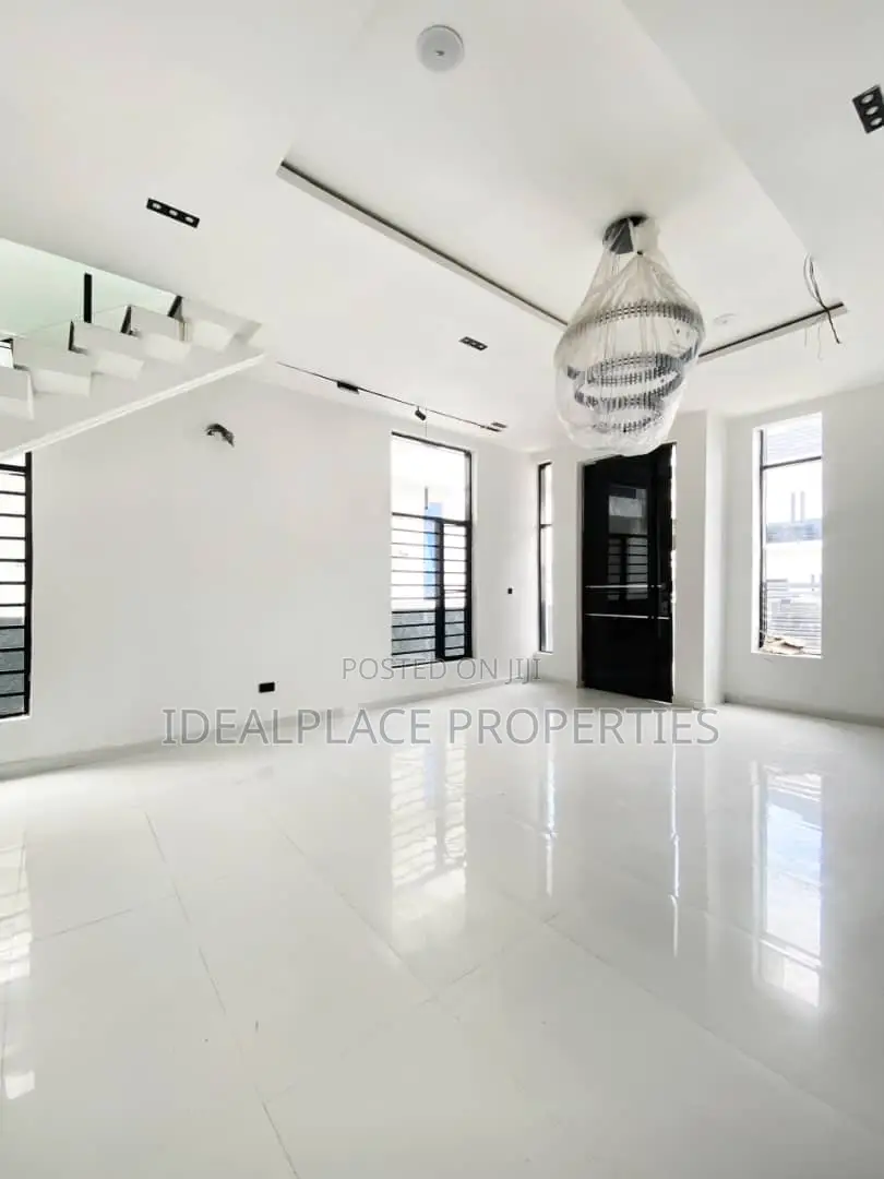 4bdrm Duplex in VGC / Ajah for sale