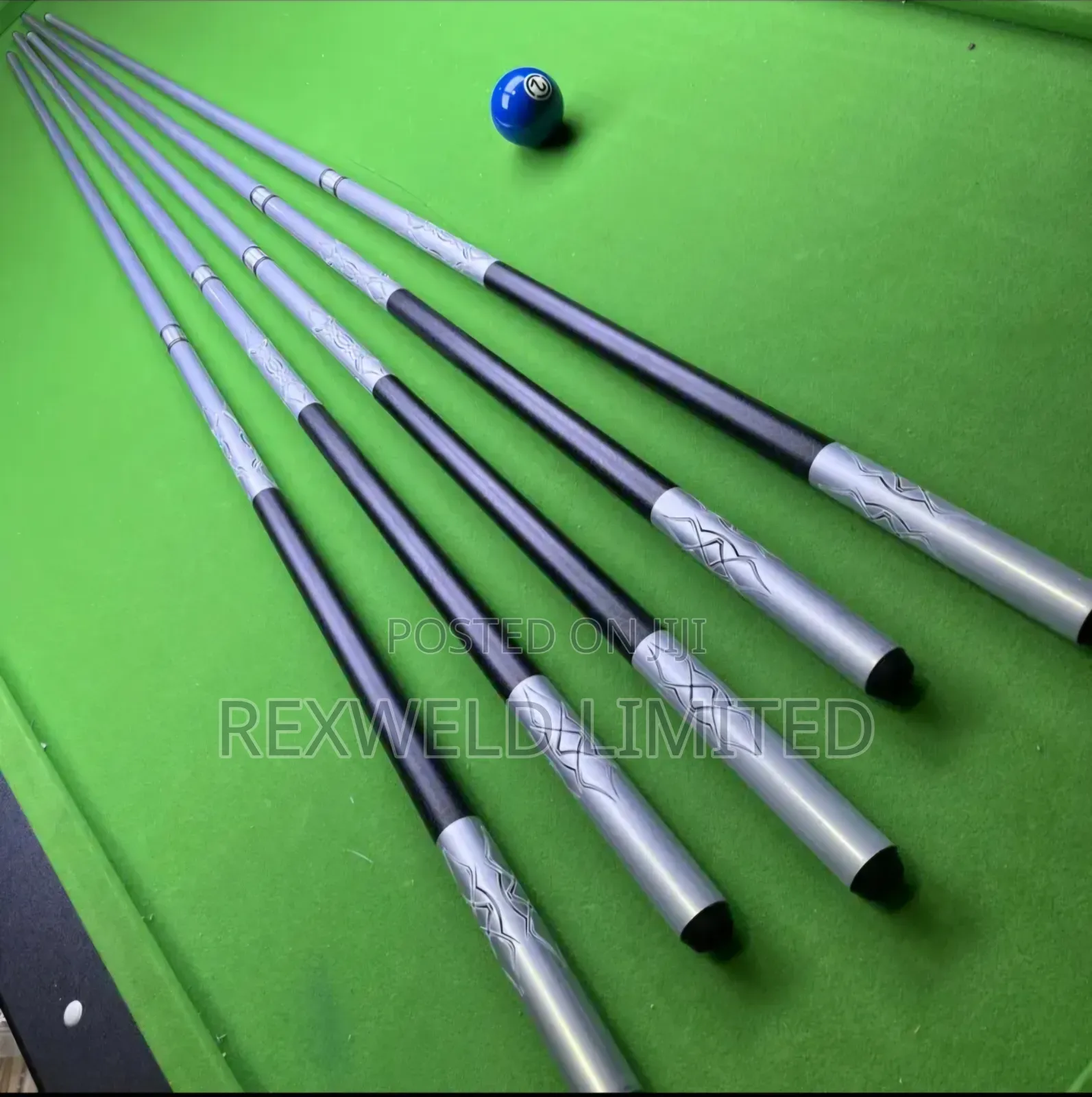 Silver Carbon Fiber Snooker Pool Cue Stick