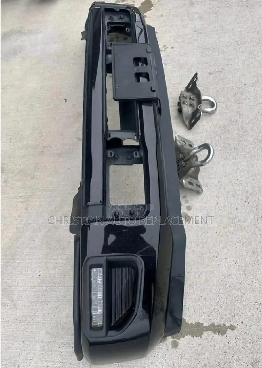 Ford Super Duty F250/F350 Platinum 2020–2022 Complete Front Bumper