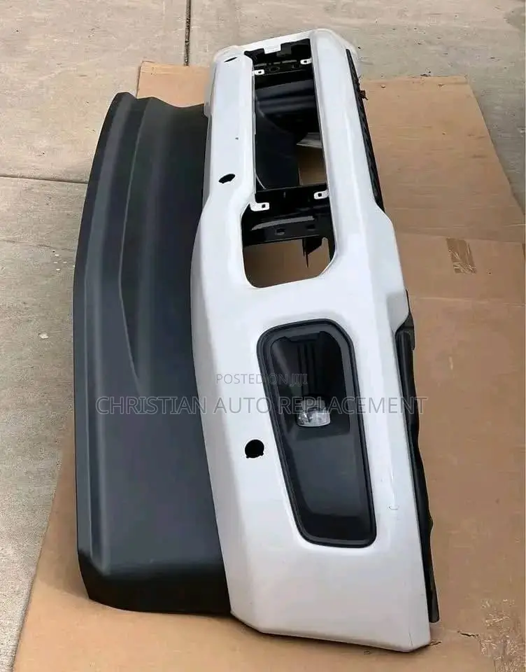Original Ford F-250/F-350 Super Duty 2023–2026 Complete Front Bumper