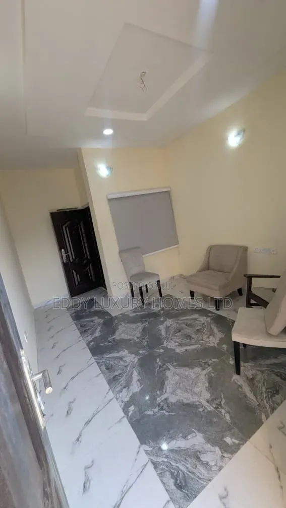 4bdrm Duplex in Shelter Afrique for rent