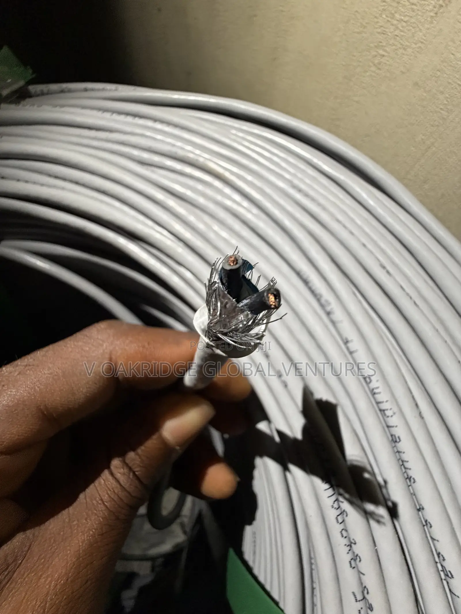 Best Quality 0.5mm 2 Core Flexible Screen SCREENED Cable Wire