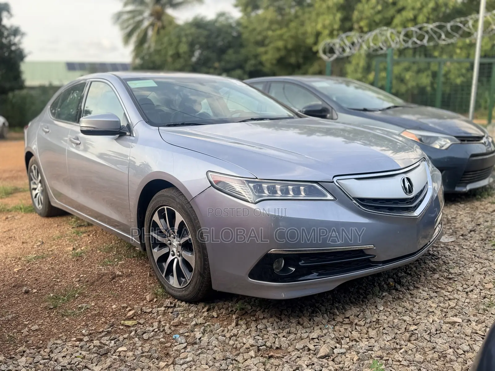 Acura TLX Base FWD (2.4L 4cyl 8M) 2016 Gray