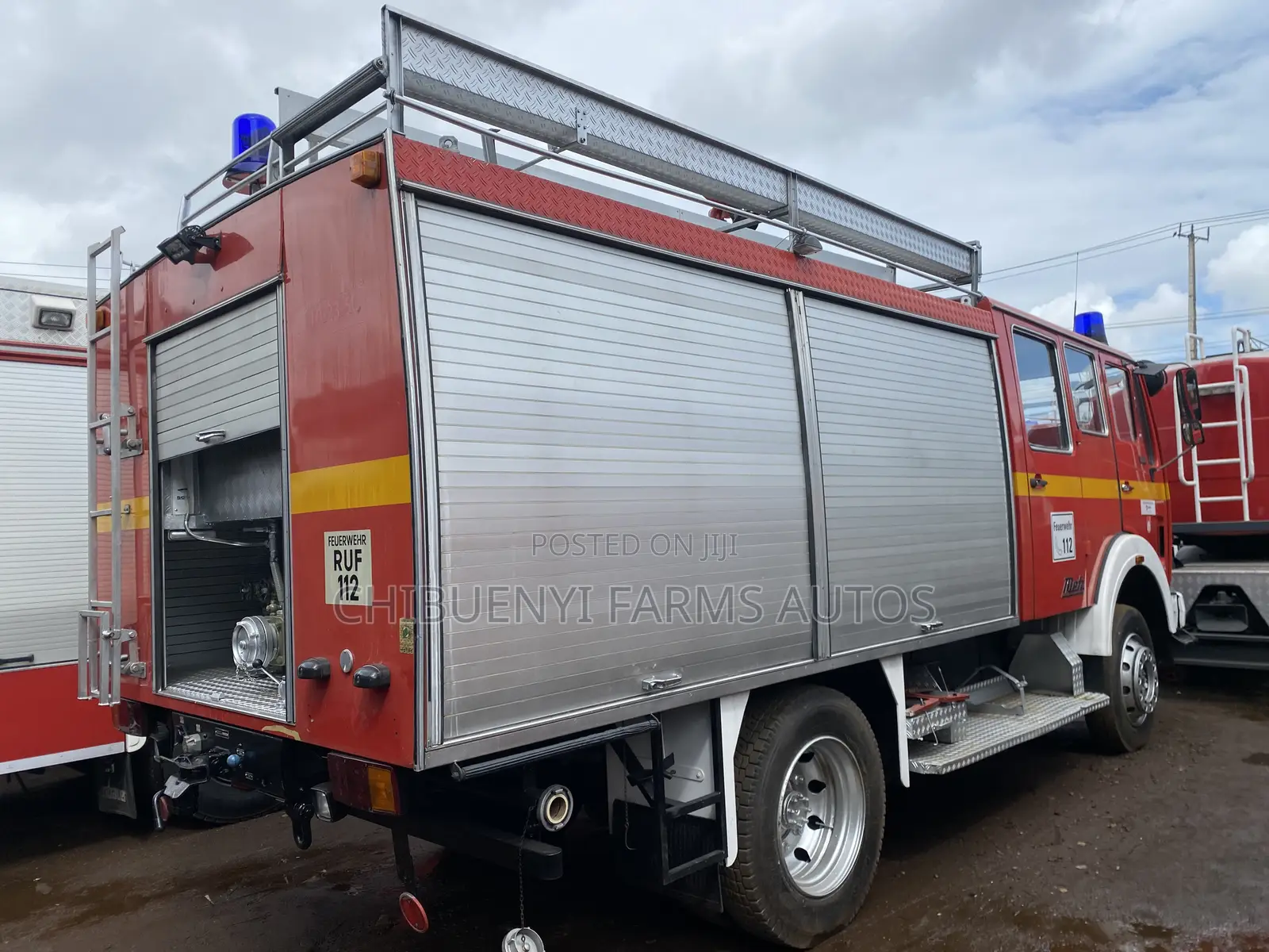 Fire Service Truck - Mecedece 1017