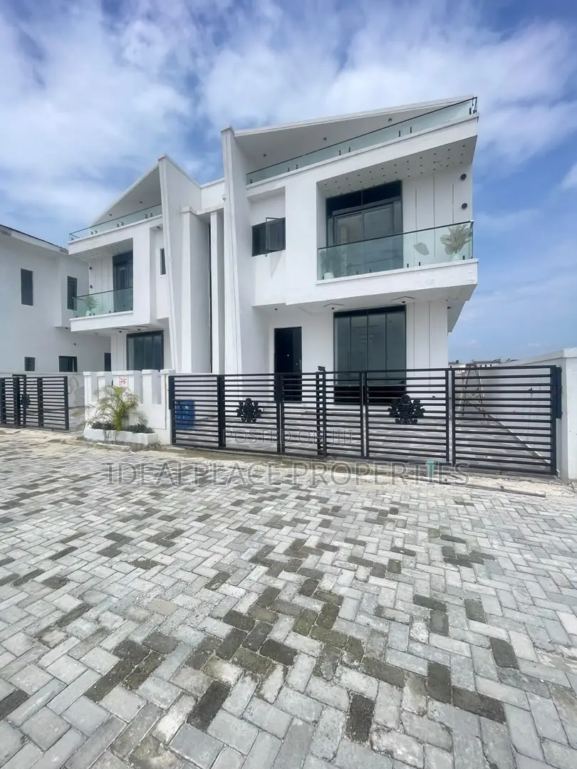 4bdrm Duplex in Ado / Ajah for sale