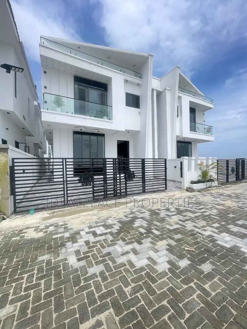 4bdrm Duplex in Ado / Ajah for sale