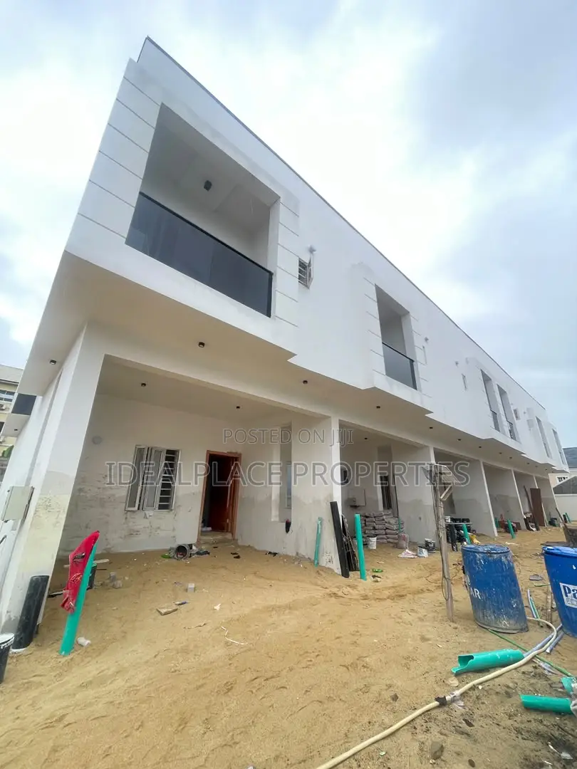 3bdrm Duplex in Sangotedo for sale
