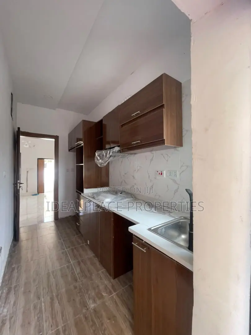 3bdrm Duplex in VGC / Ajah for sale