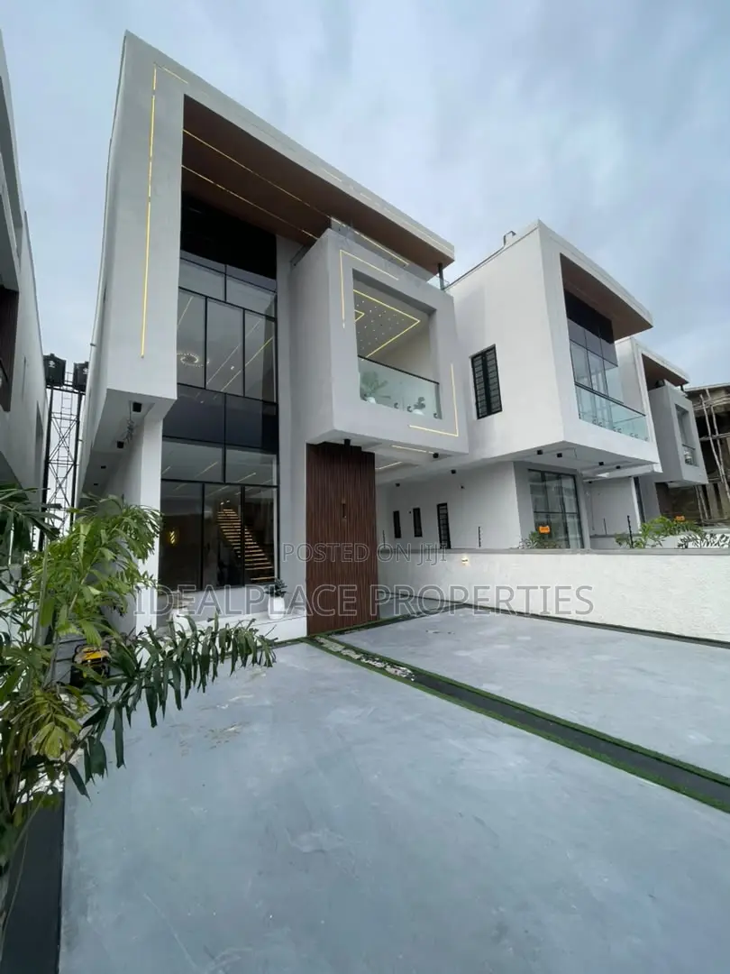 5bdrm Duplex in Ado / Ajah for sale