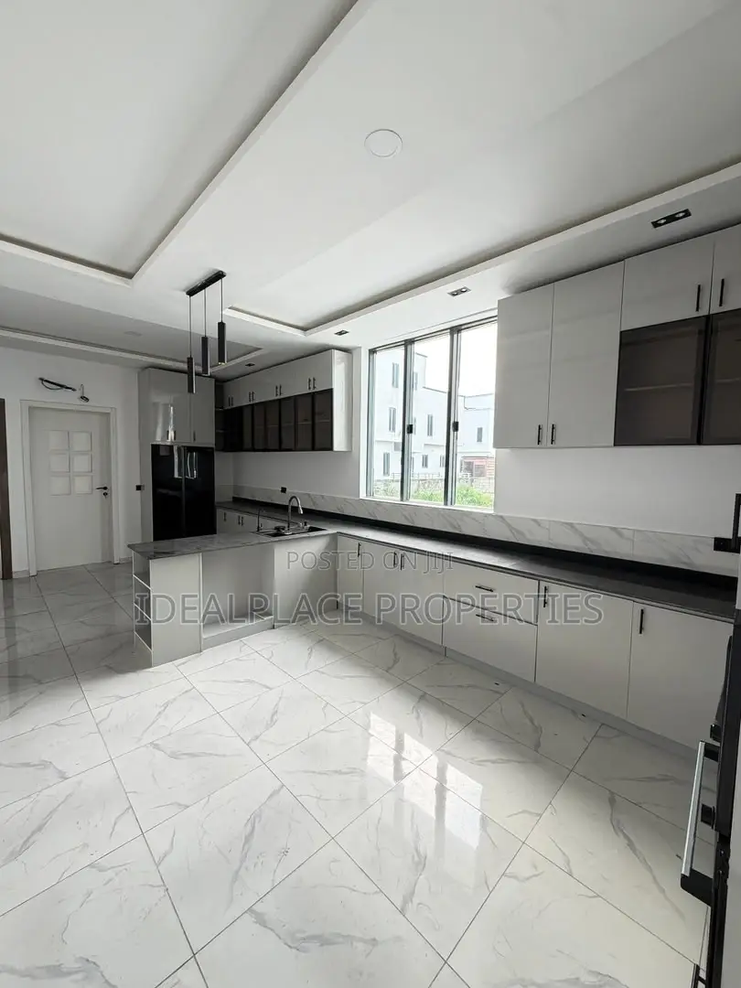 5bdrm Duplex in Royal Garden Estate, VGC / Ajah for sale