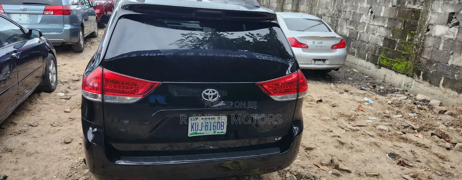 Toyota Sienna 2012 Black