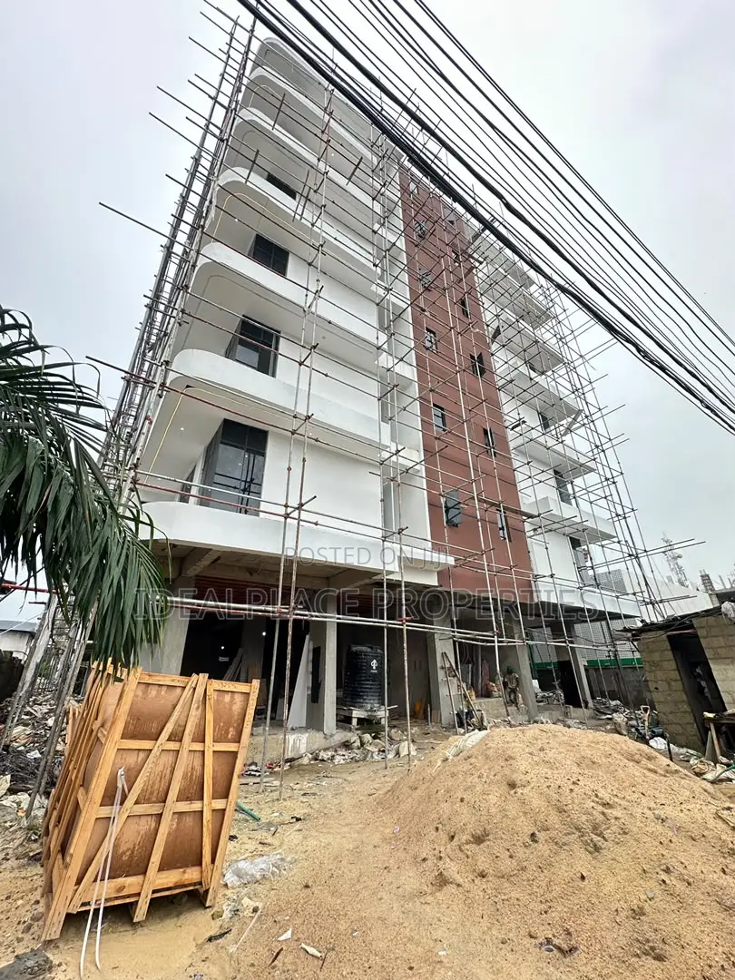2bdrm Apartment in Saka Tinubu for sale