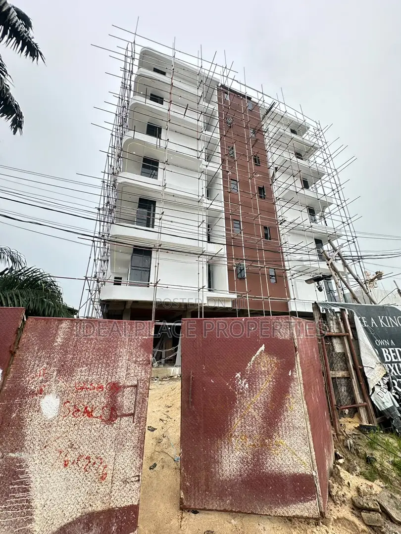 2bdrm Apartment in Saka Tinubu for sale