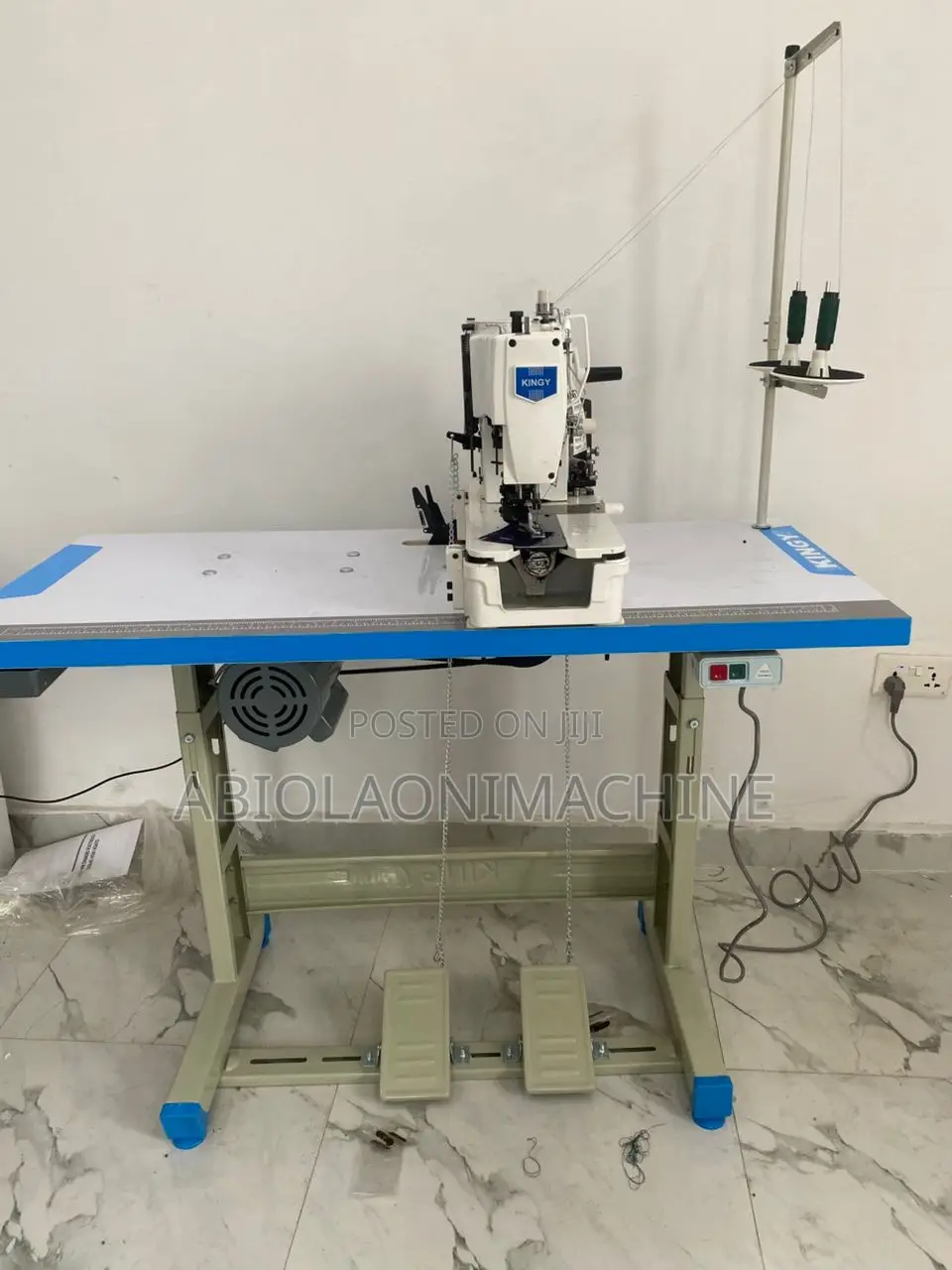 KINGY KG-781 Industrial Buttonhole Machine High-Speed