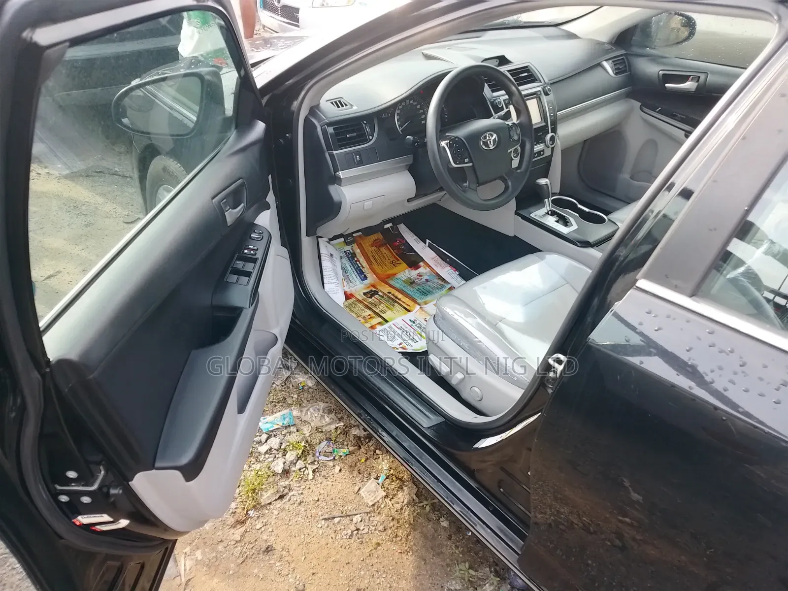 Direct Tokunbo Toyota Camry LE 2014.