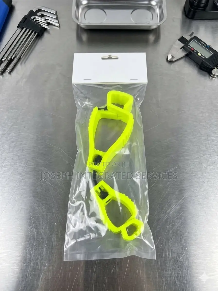 Hi-Vis Yellow Glove Clip