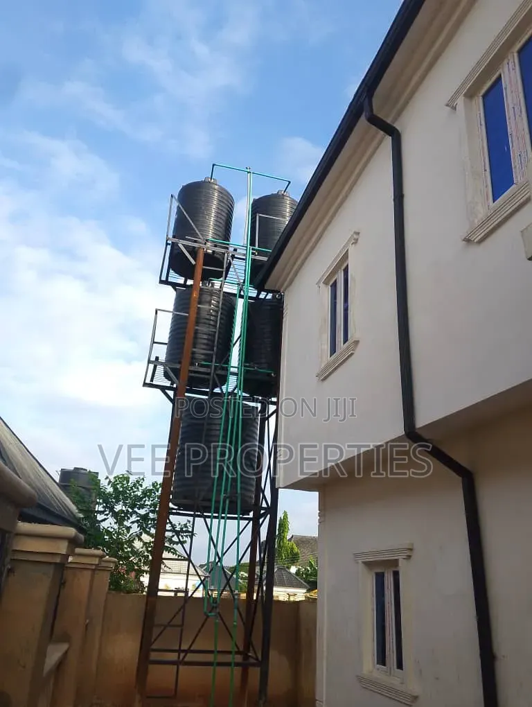 2bdrm Block of Flats in Benin City for rent