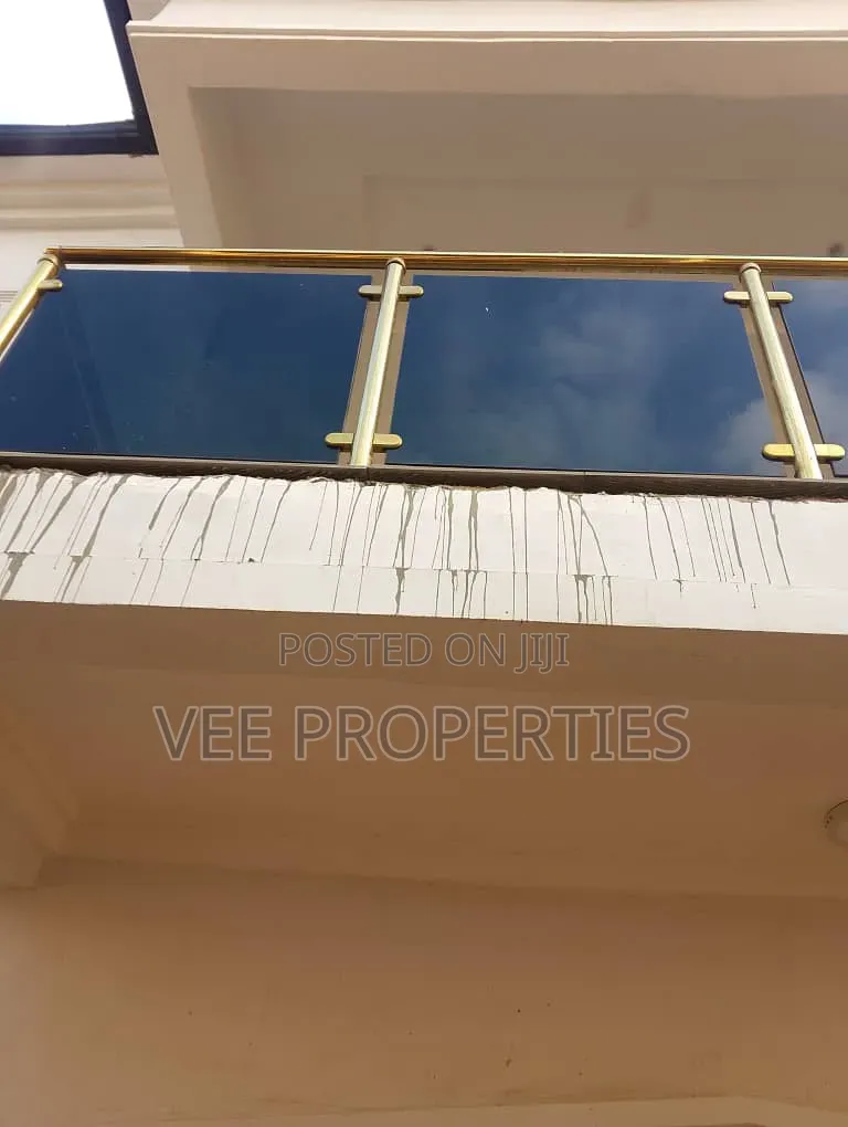 2bdrm Block of Flats in Benin City for rent