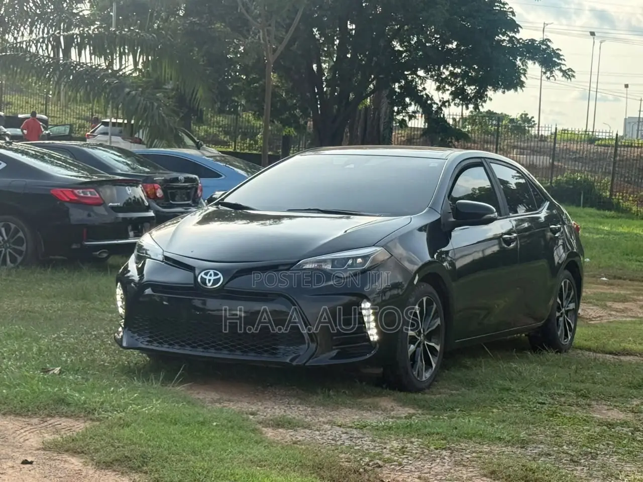 Toyota Corolla SE 4dr Sedan (1.8L 4cyl CVT) 2017 Black
