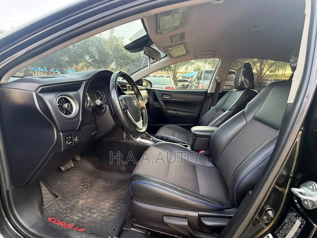 Toyota Corolla SE 4dr Sedan (1.8L 4cyl CVT) 2017 Black