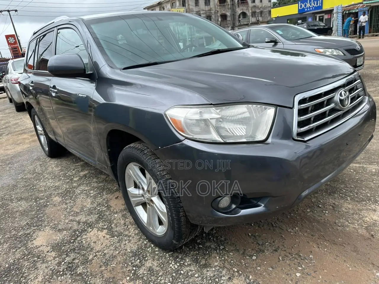 Toyota Highlander 2010 Gray