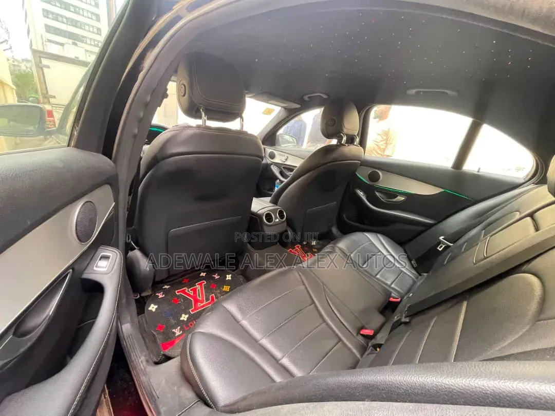 Mercedes-Benz C300 2015 Black