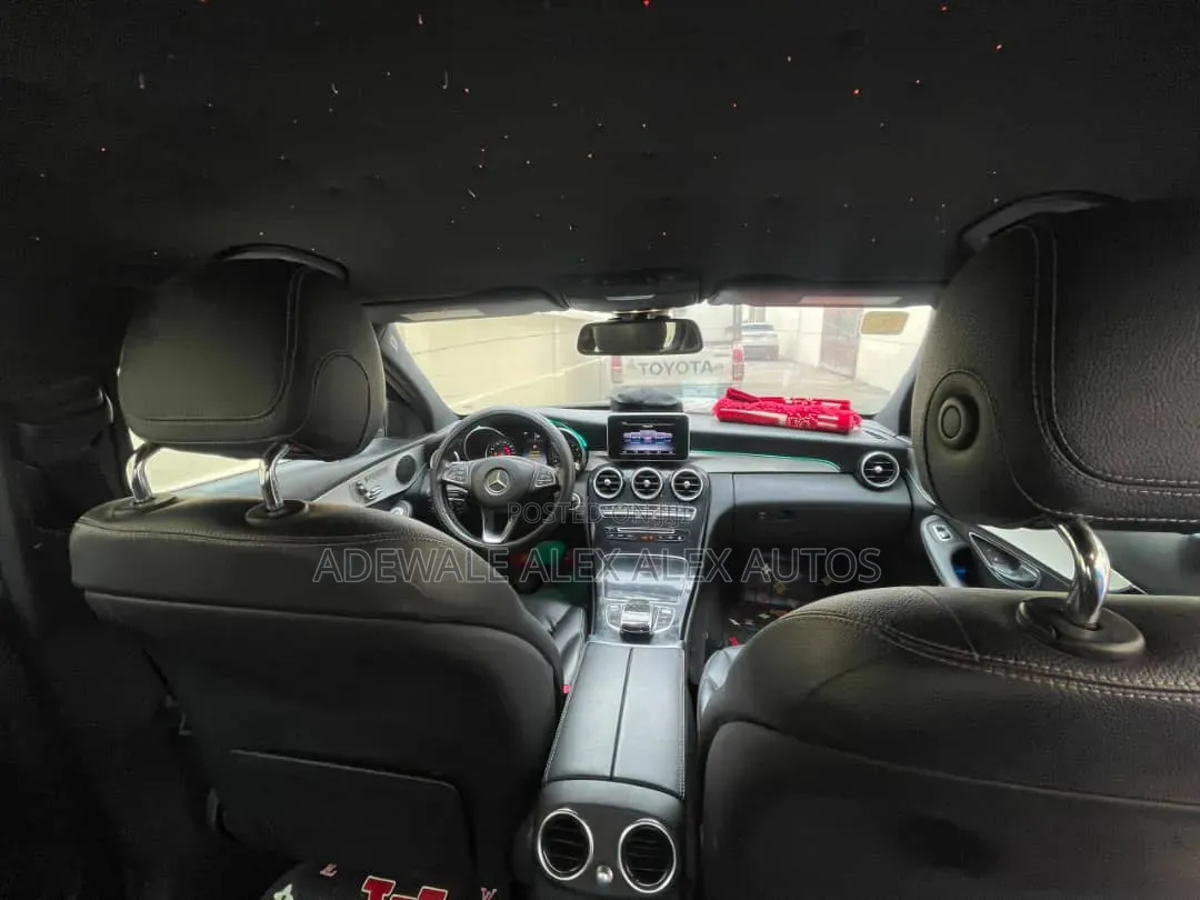 Mercedes-Benz C300 2015 Black
